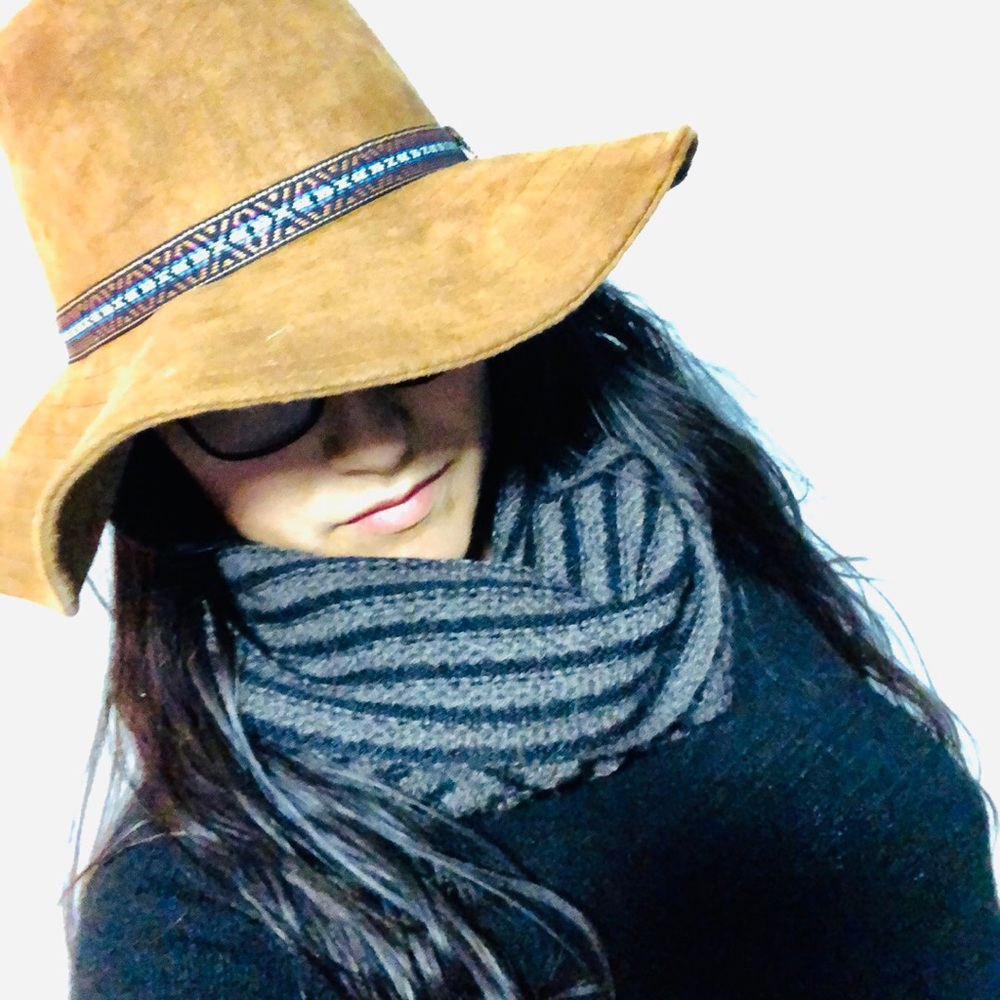 Infinity zip up scarf